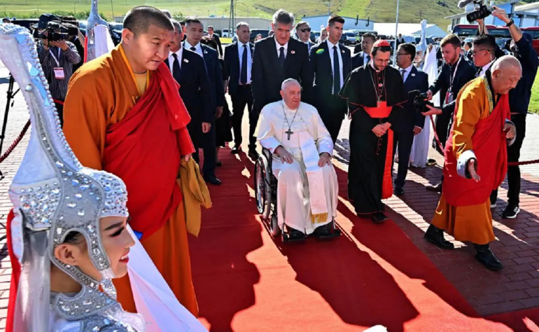 papa francisco asia 2