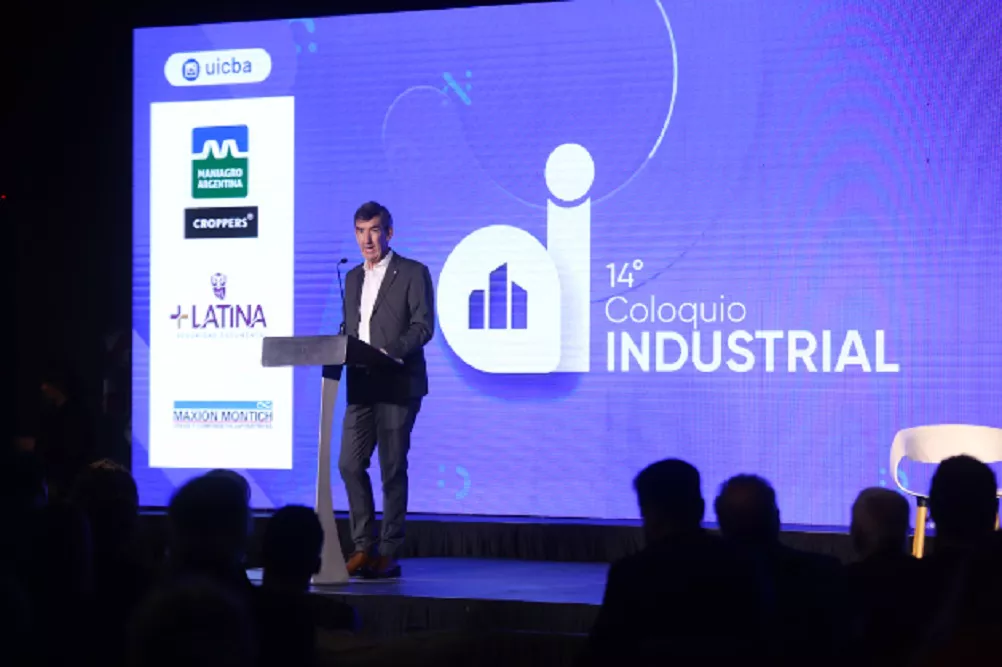 Schiaretti en el coloquio de la UIC 3