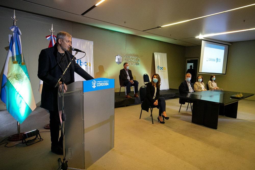 Pichi Camapan prestamos a sector deporte