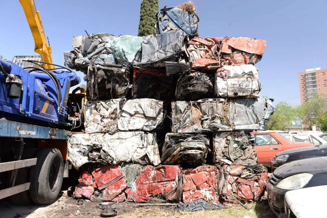 vehículo abandonado