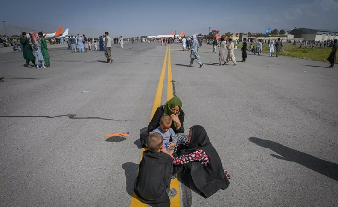 Afganistán talibanes escapando