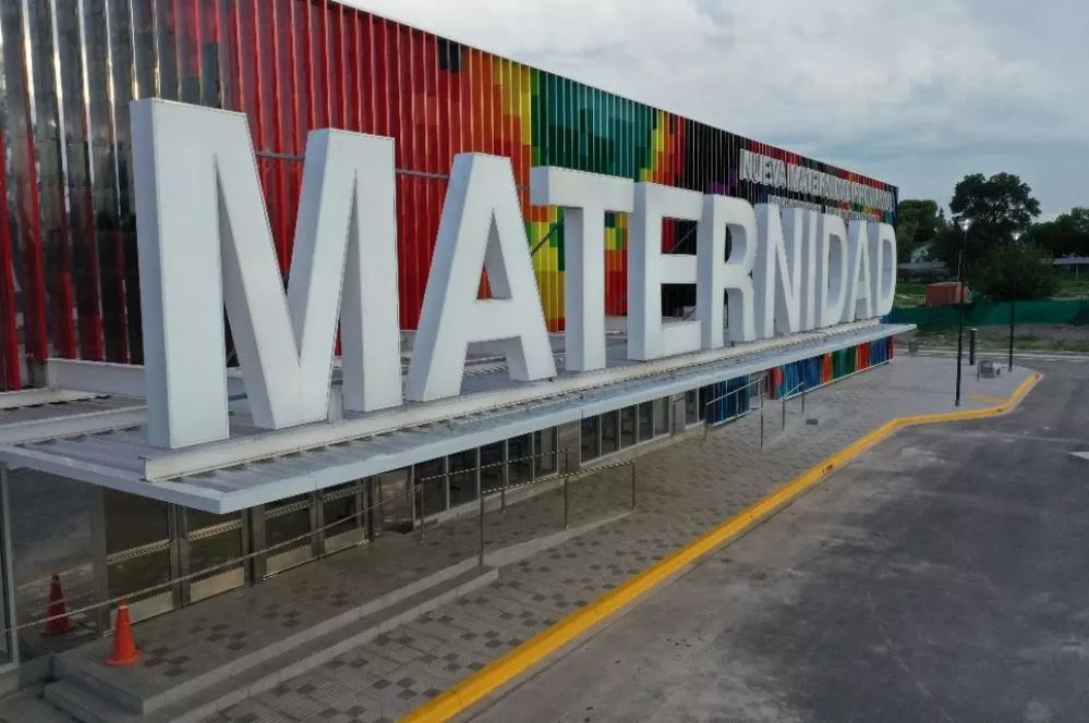 EL OBJETIVO FOTO MATERNIDAD PROVINCIAL NUEVA 1