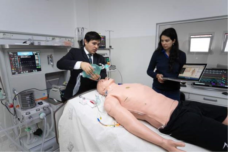 Centro-de-Simulacion-Clinica-5