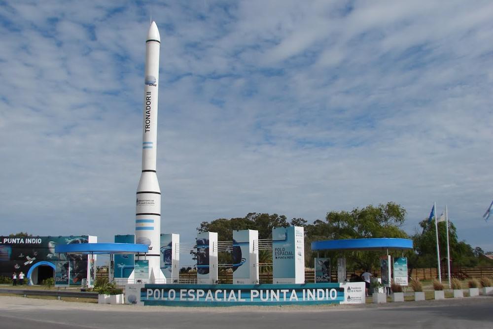Polo espacial punta indio