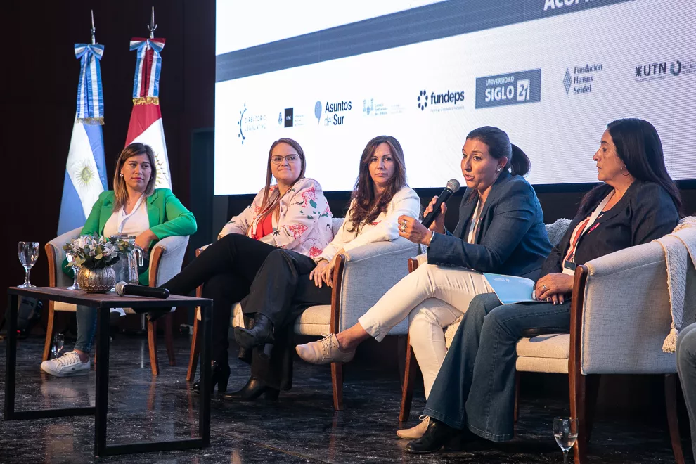 foro de poderes legislativos