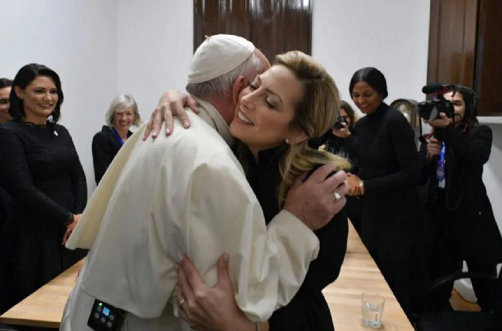 primera dama, Fabiola Yáñez, participará de la conferencia del Papa