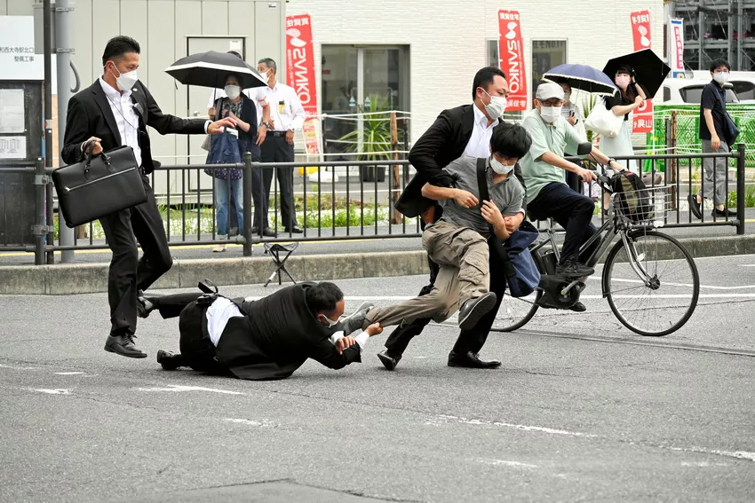 Shinzo Abe-JAPON-atacante_NA