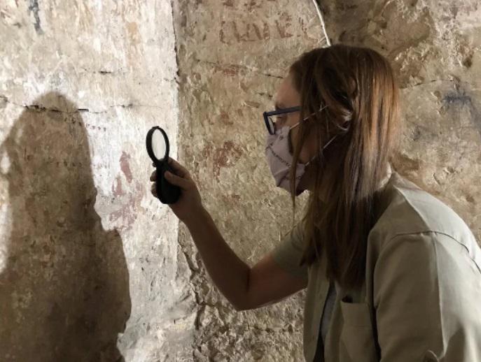 colecta virtual para poder excavar una particular tumba del Antiguo Egipto 2