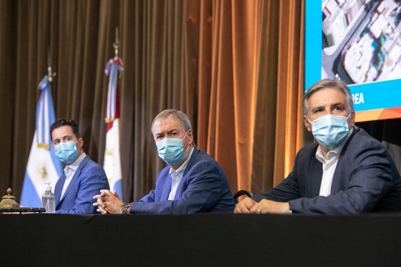 Schiaretti, Llaryora y Calvo