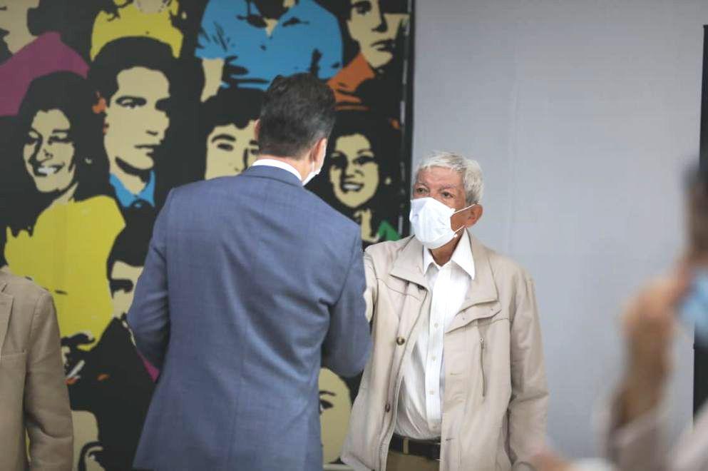 saludo calvo legislatura