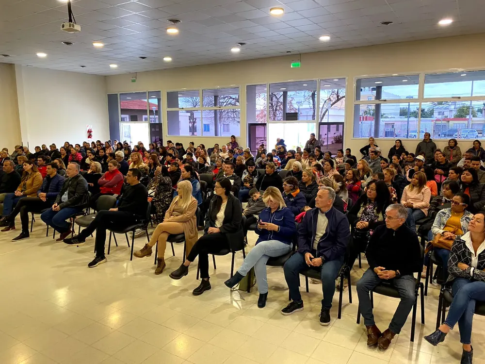 Más Vida Digna y Banco de la Gente villa maría