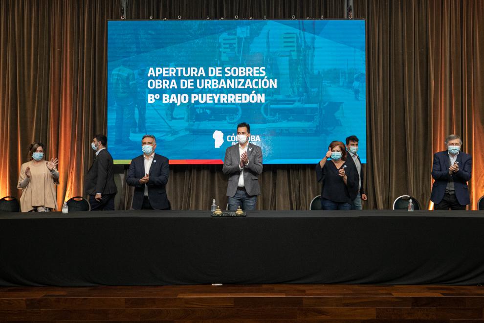 Apertura de sobres obra de urbanización