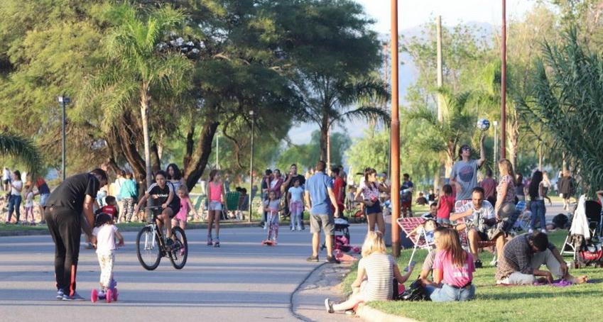 Villa-Carlos-Paz-Semana-santa-02_ Cordoba Turismo