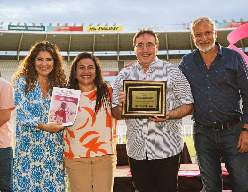 cordoba mujeres a la cancha