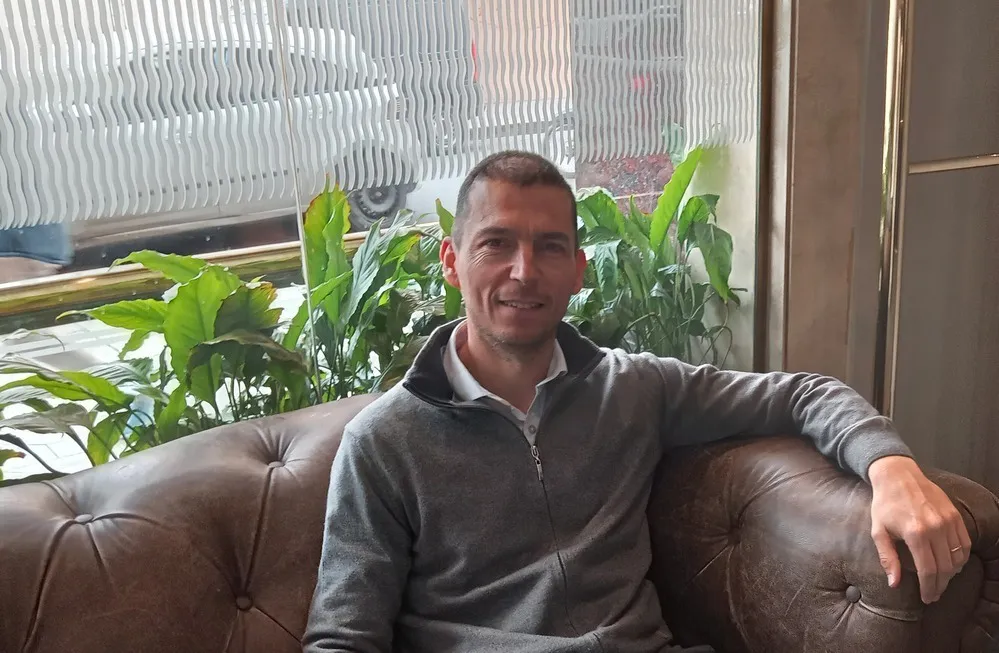 EL OBJETIVO FOTO LUIS PICAT 20230912_130954