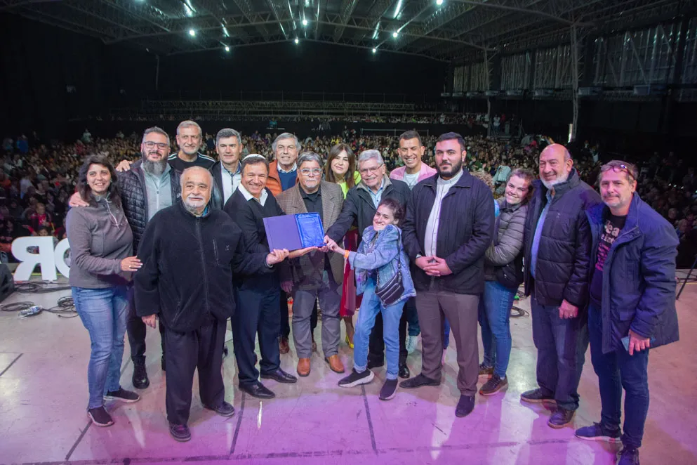 un abrigo al corazón cba