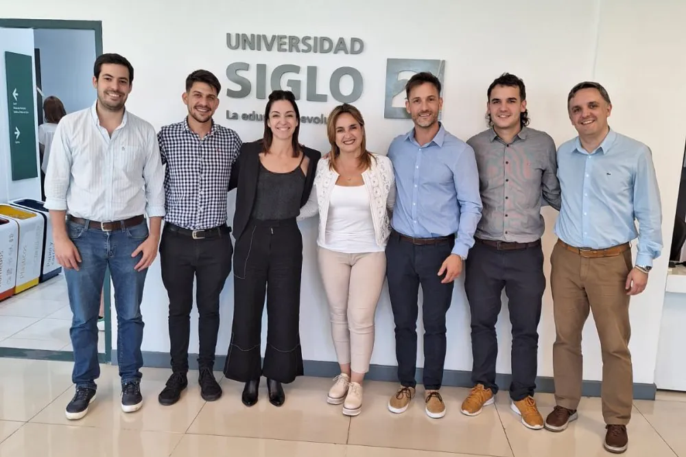 WhatsApp Image 2023-11-21 at 09.20.01