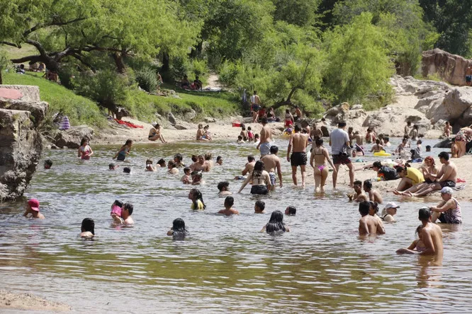 REGION OBJETIVO FOTO VILLA CARLOS PAZ TEMPORADA RIO