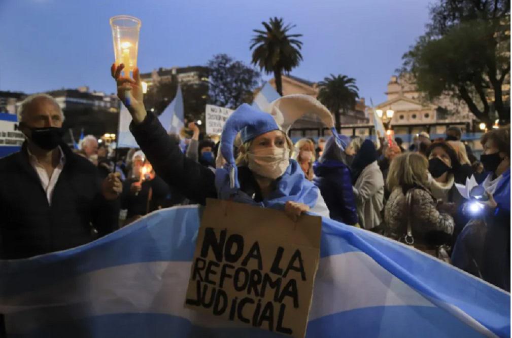Protesta en Trubunales - NA
