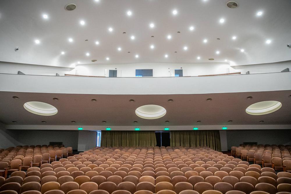 Cine-Teatro-Monumental-Sierras-3