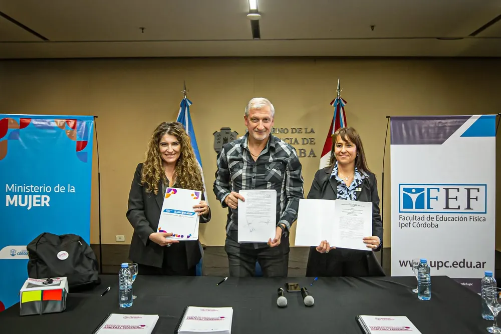 árbitra fútbol curso
