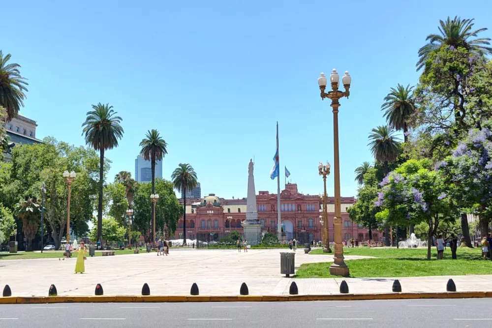 plaza-de-mayo