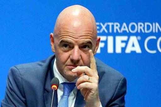 presidente de FIFA con Coronavirus