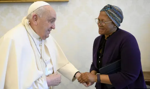 papa francisco - brazo