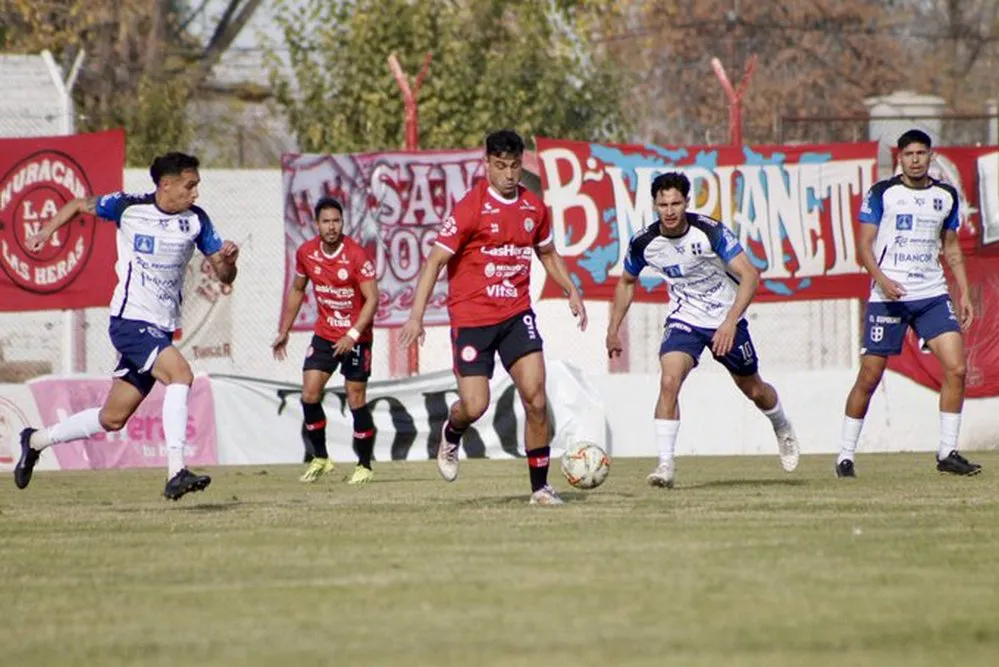 EL OBJETIVO FOTO FEDERAL A HURACAN ATENAS RC X