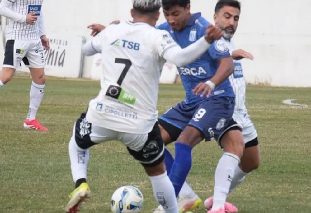 EL OBJETIVO FOTO CIPOLLETTI ARGENTINO MM X CIPO