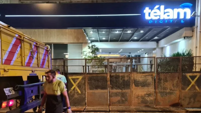 télam