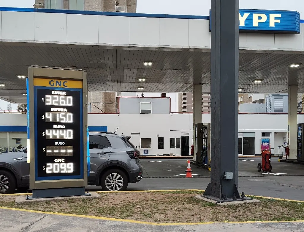 aumento de combustible