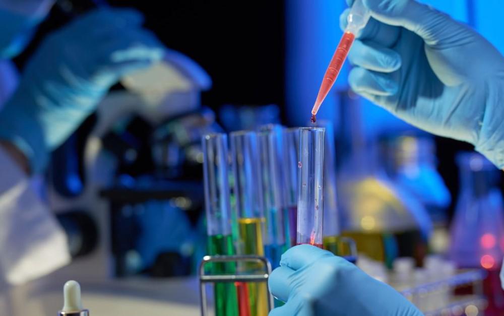 laboratorio-foto-freepik