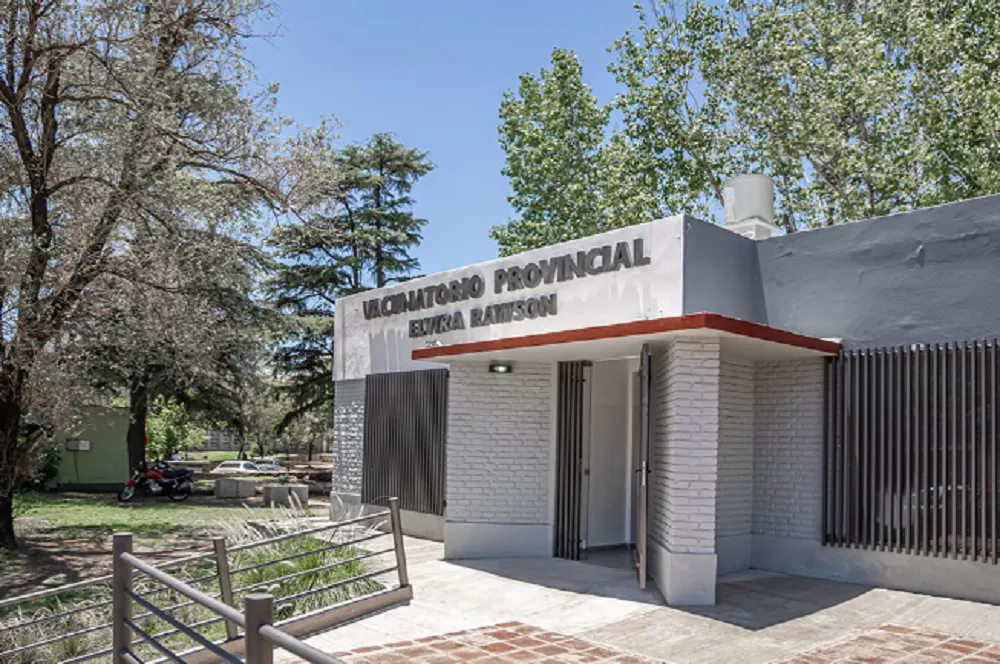 vacunatorio del Rawson
