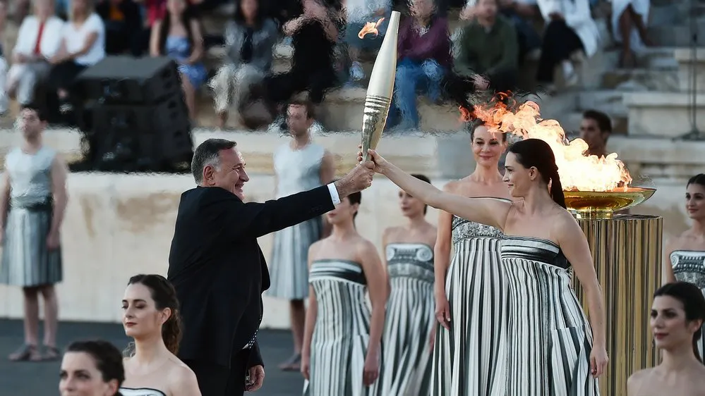 EL OBJETIVO FOTO LLAMA OLIMPICA PARIS 2