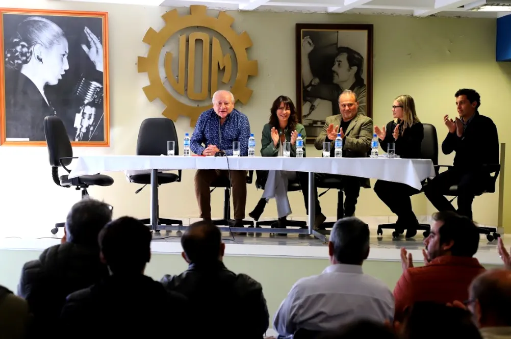 Natalia de la Sota UOM