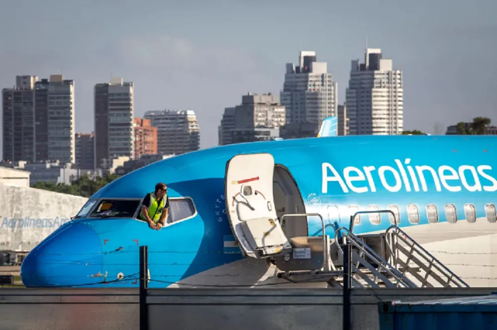 Aerolíneas Argentinas 4