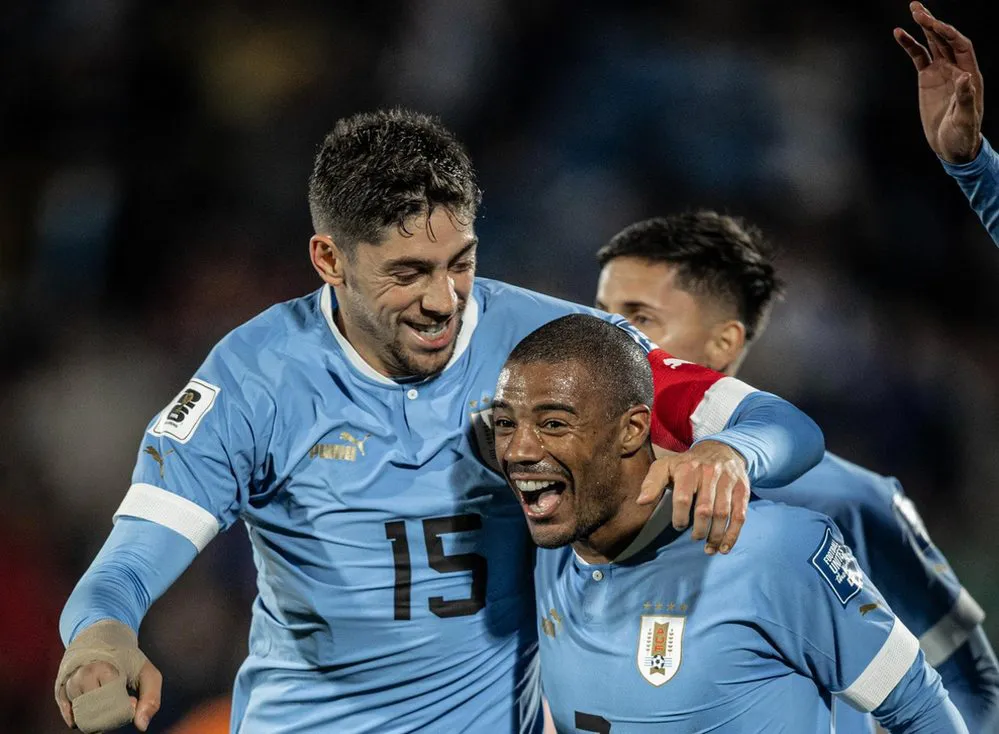 EL OBJETIVO FOTO ELIMINATORIAS URUGUAY CHILE 1