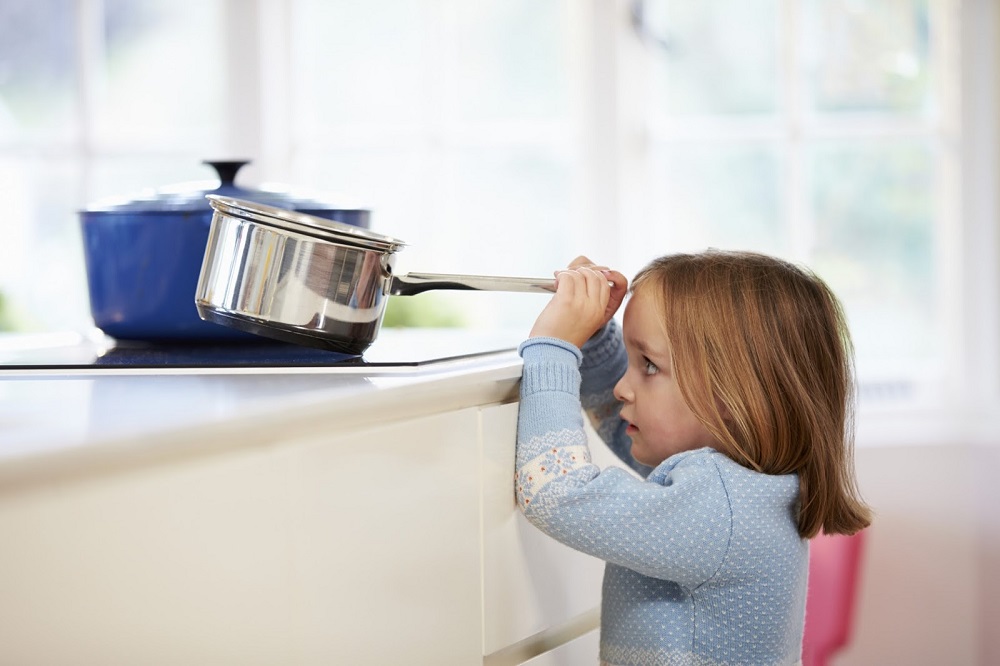 la-cocina-el-patio-y-el-ba-o-los-espacios-del-hogar-m-s-peligrosas