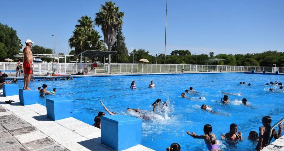 EL OBJETIVO FOTO ESCUELAS DE VERANO PROVINCIA 1