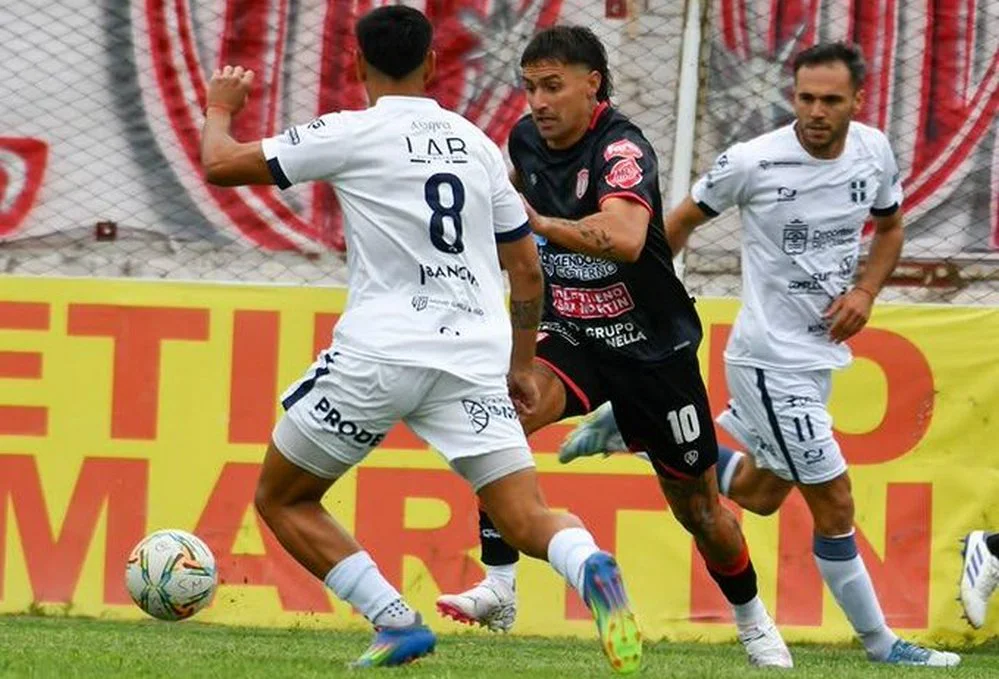 EL OBJETIVO FOTO SAN MARTIN MZA ATENAS RC X ATENAS