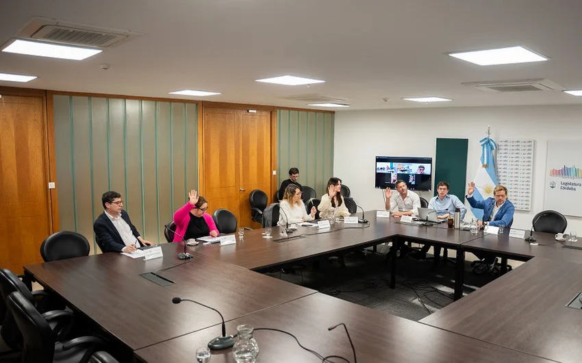 Comision-asuntos-constitucionales-prensa LEGISLATURA