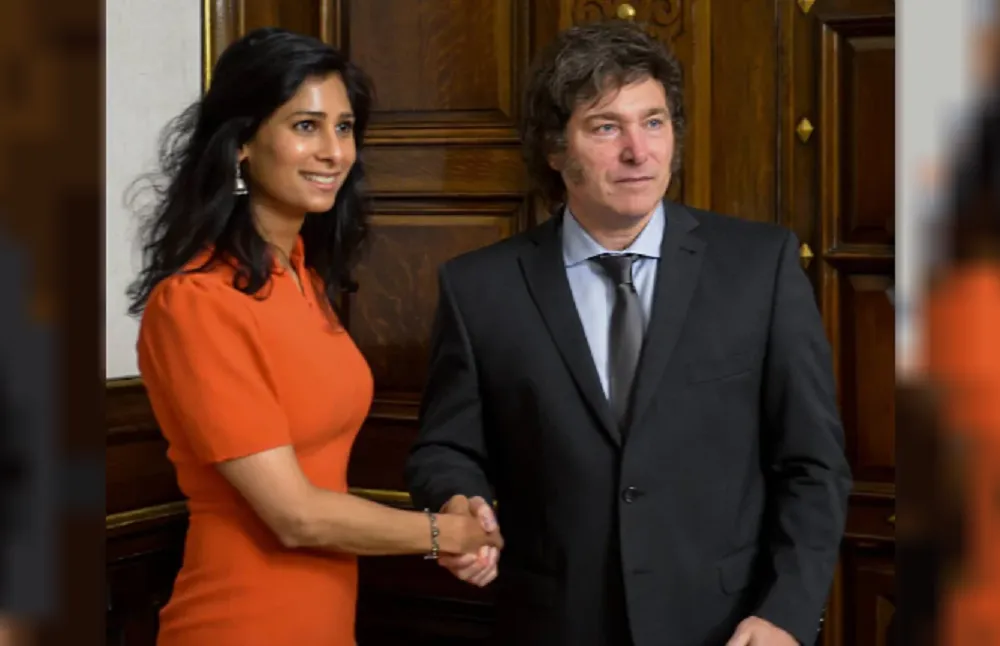 Milei con la subdirectora gerente del FMI Gita Gopinath,