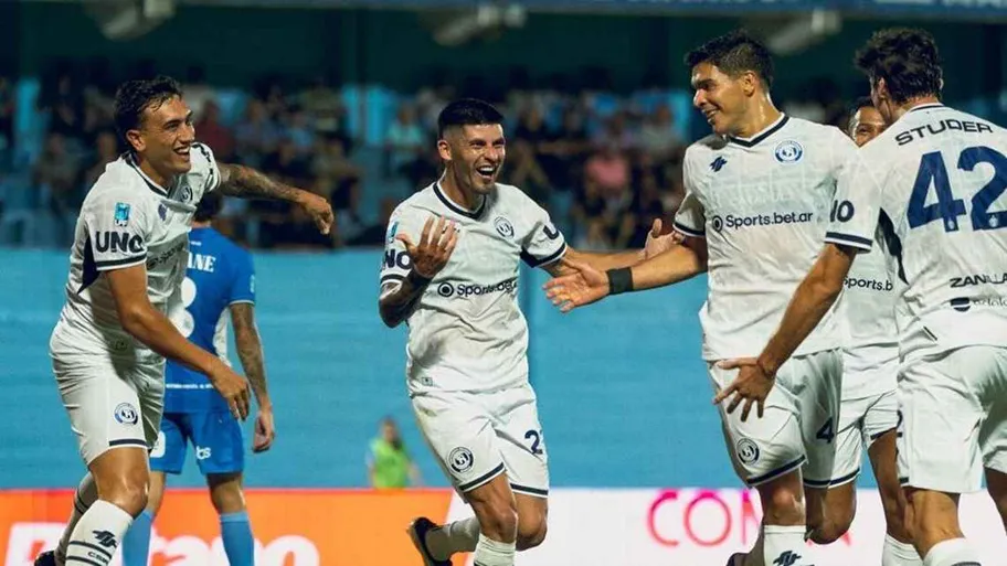 Independiente rivadavia vs Estudiantes de río cuarto