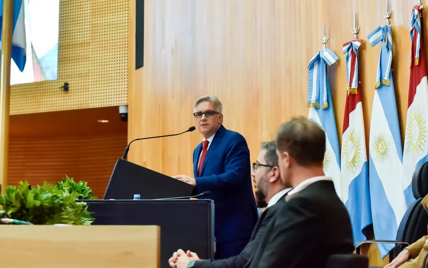 Llaryora-apertura-legislativas_ cba.gov.ar