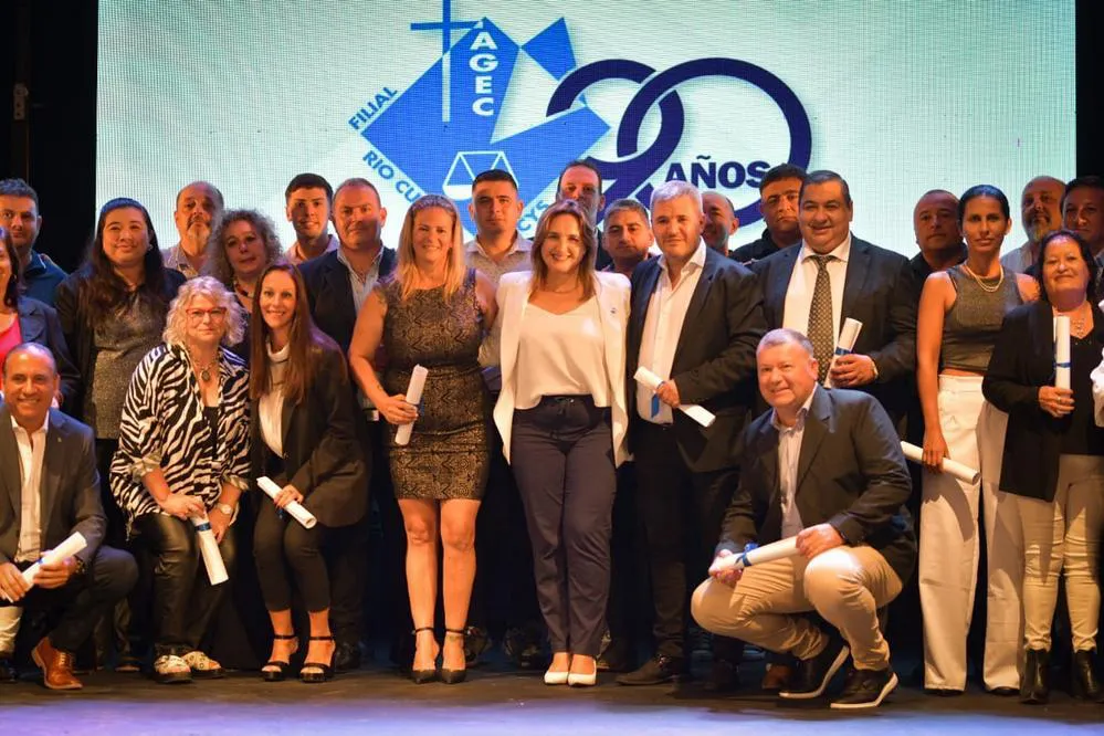 EL OBJETIVO FOTO PRUNOTTO AGEC RIO CUARTO