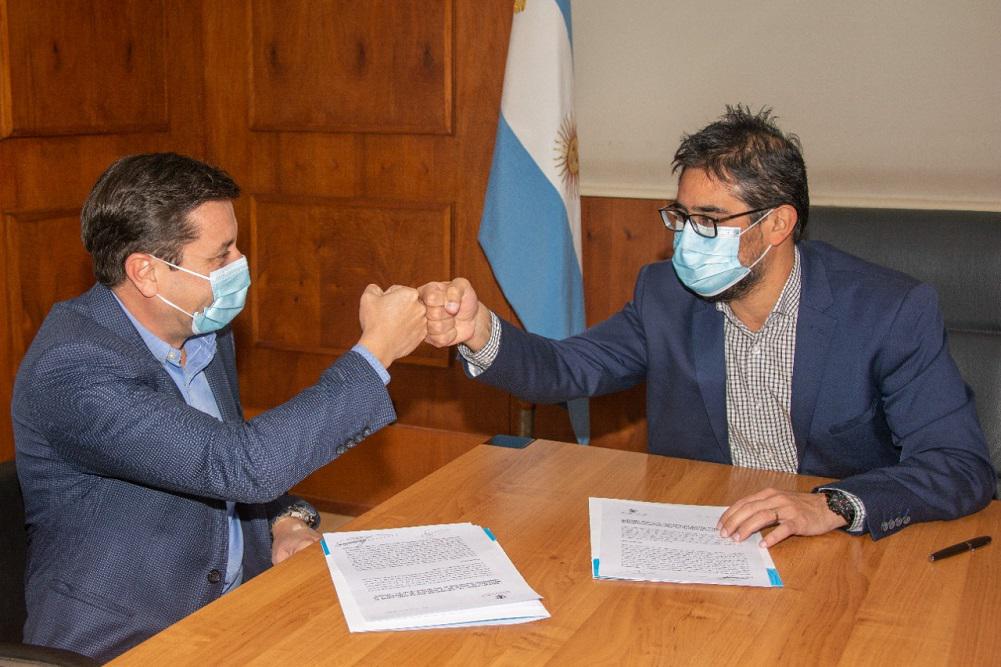 ministro de Salud de la Provincia, Diego Cardozo, y el presidente de Apross, Nicolás Carvajal