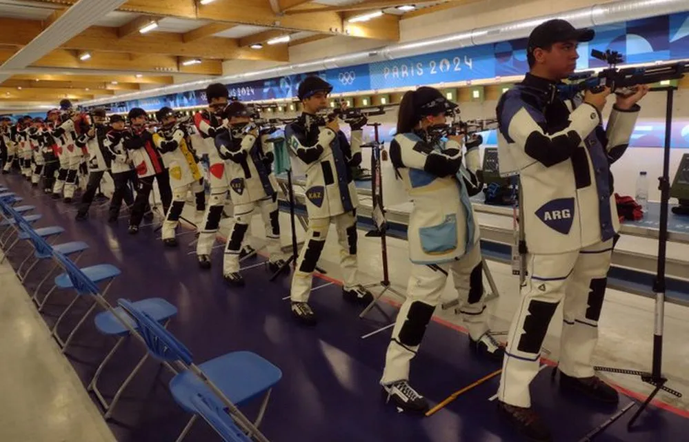 EL OBJETIVO FOTO JJOO TIRO ARGENTINA X COA