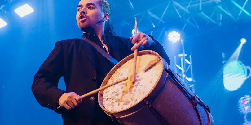 La Folk Trío-paseo-suquía_ prensa Municipalidad