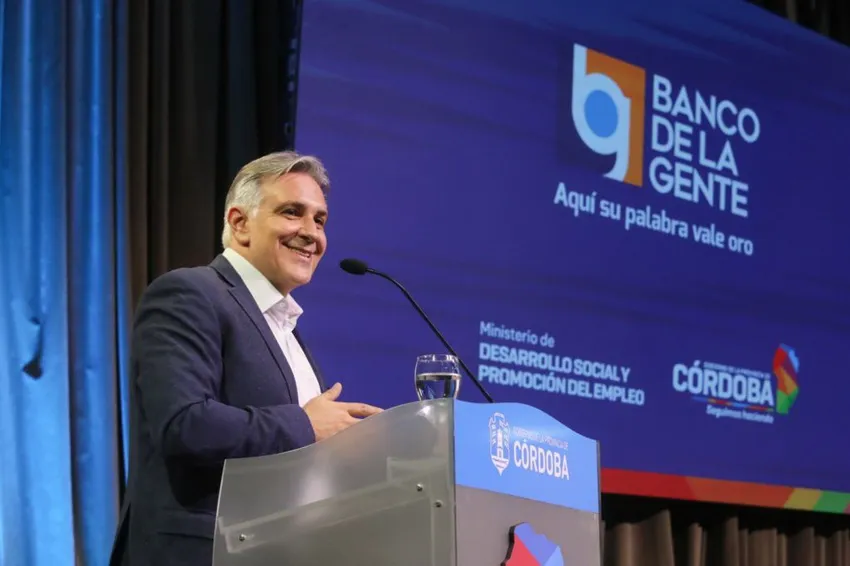 Martin-LLaryora-Banco-de-la-gente_ cba.gov.ar